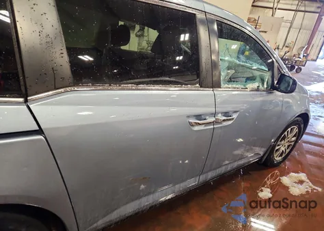 2013 Honda Odyssey Ex z USA, uszkodzony, nr VIN 5FNRL5H42DB075597